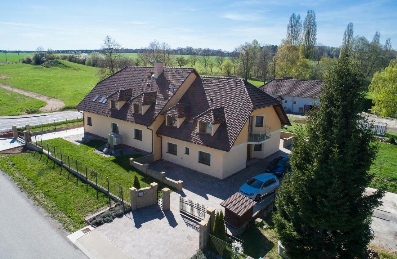 Pension Mijami Dolni Bukovsko Экстерьер фото